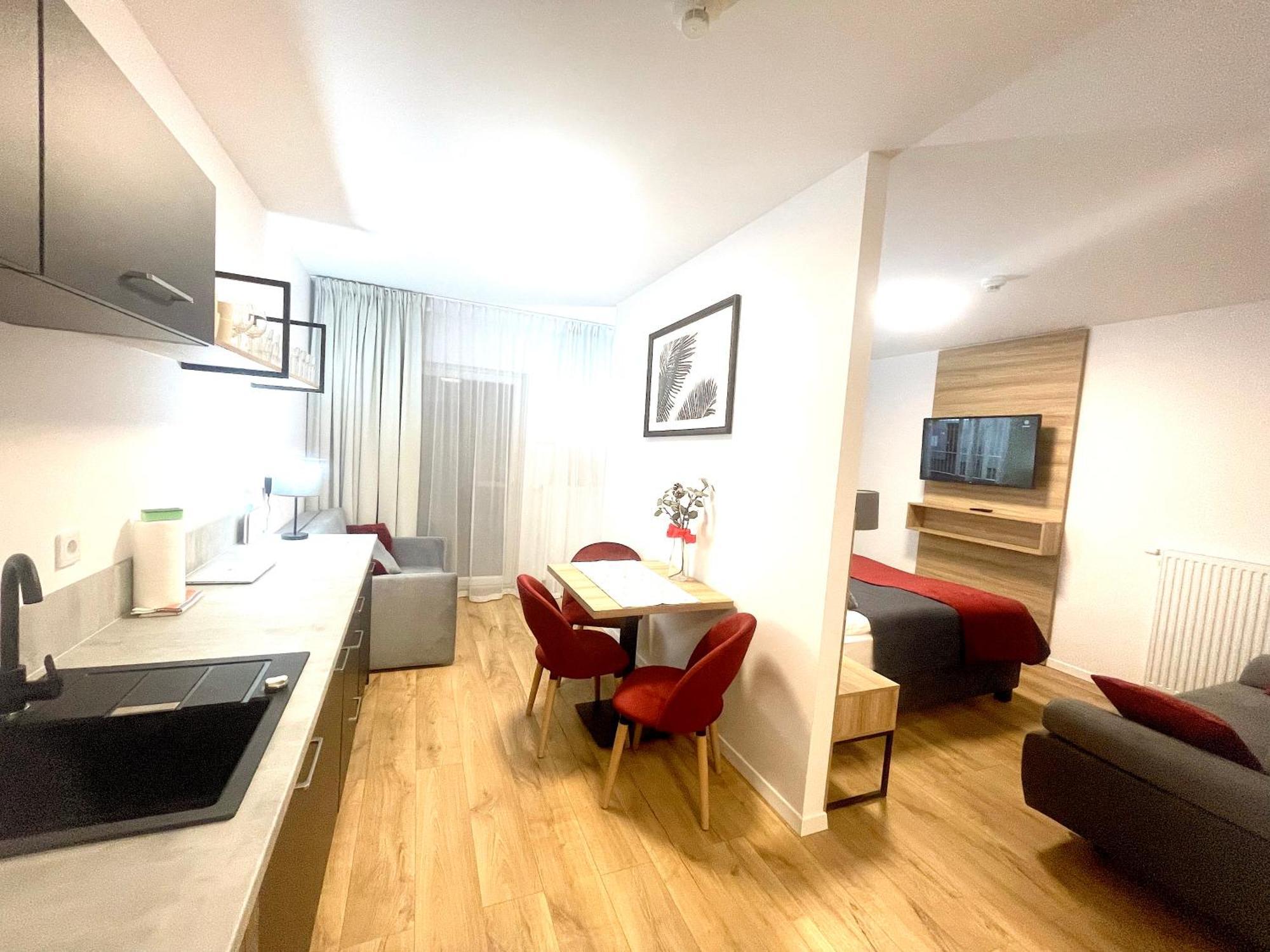 Apartment Premium Atal City Square-Free Parking Space In The Garage Wroclaw Bagian luar foto